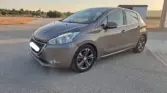 Peugeot 208 2012